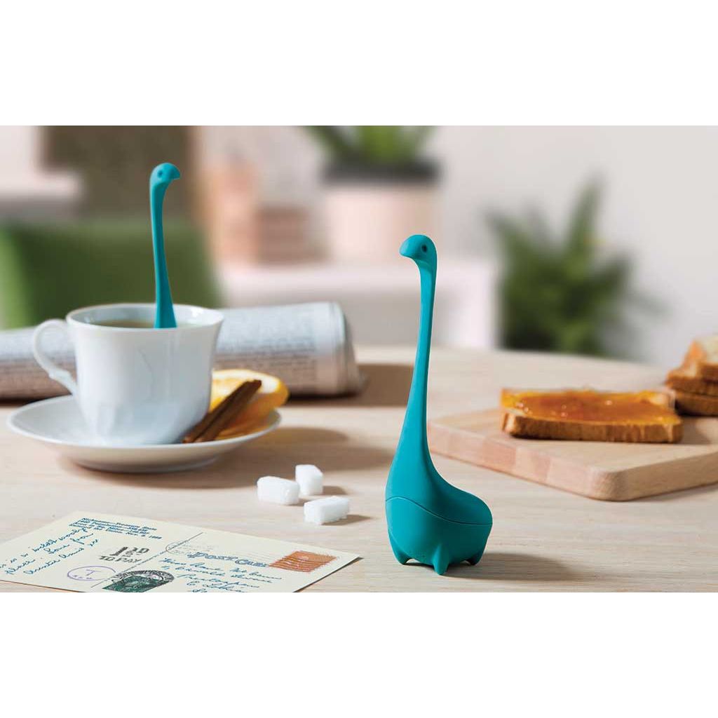 Baby Nessie Tee Ei aus Silikon – kreatives Teesieb in 2 Farben für losen Tee