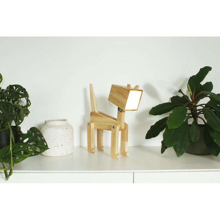 Tischleuchte Katze Nala – moderne Holzlampe mit Akku, Touchfunktion und flexiblem Design