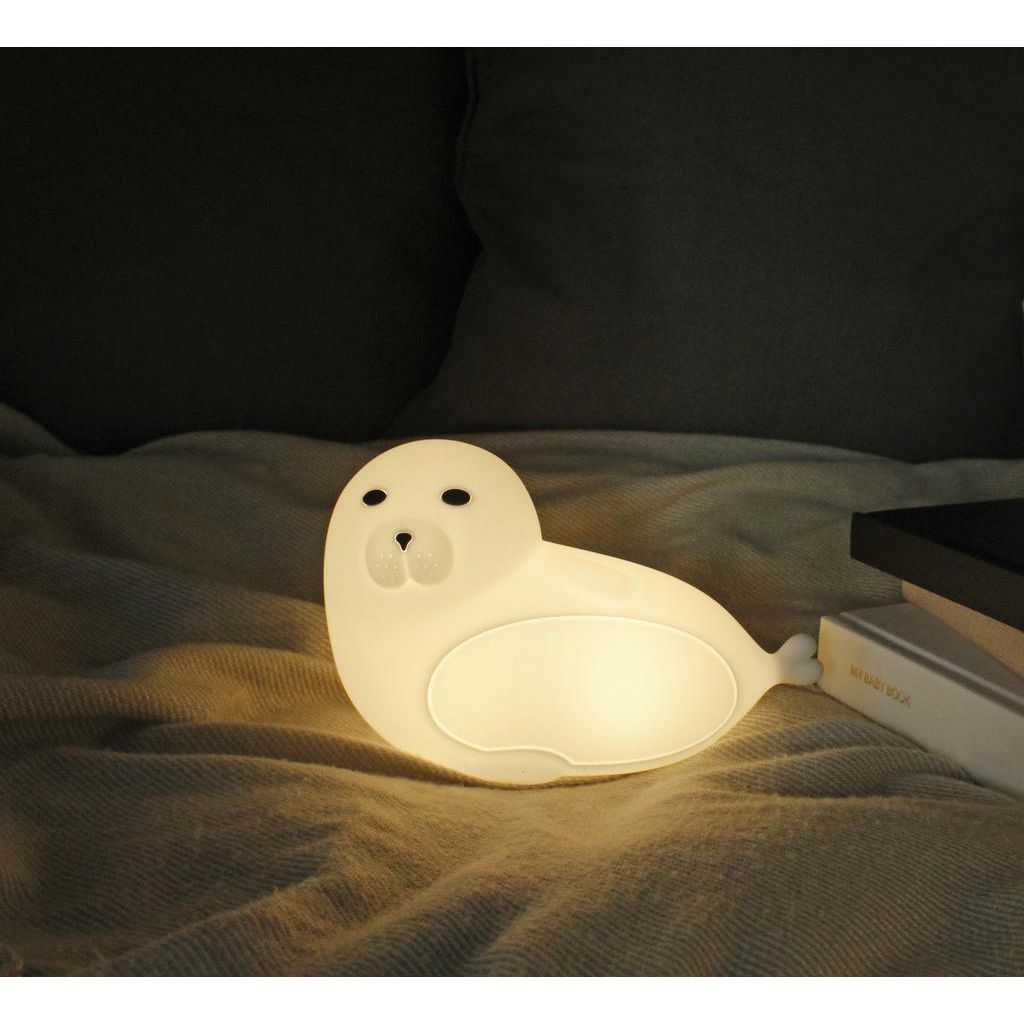 Silikon Nachtlicht Seehund – dimmbare LED Kinderlampe mit Farbwechsel