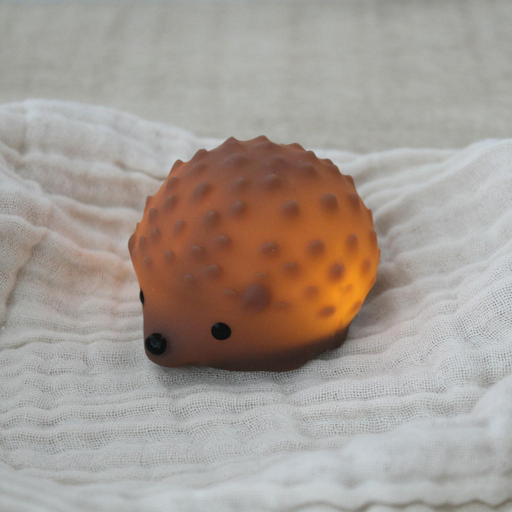 Tiny Nachtlicht Igel – niedliches Mini Nachtlicht aus Silikon mit Farbwechsel