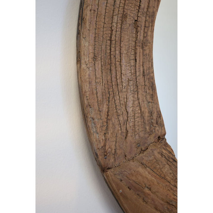 Skandinavischer Spiegel mit Holzrahmen – Luxurelle Nordic Patina