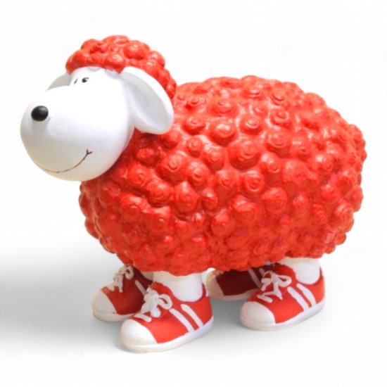 Deko Schaf Rot mit Turnschuhen aus Kunststein – originelle Tierfigur für Haus und Garten