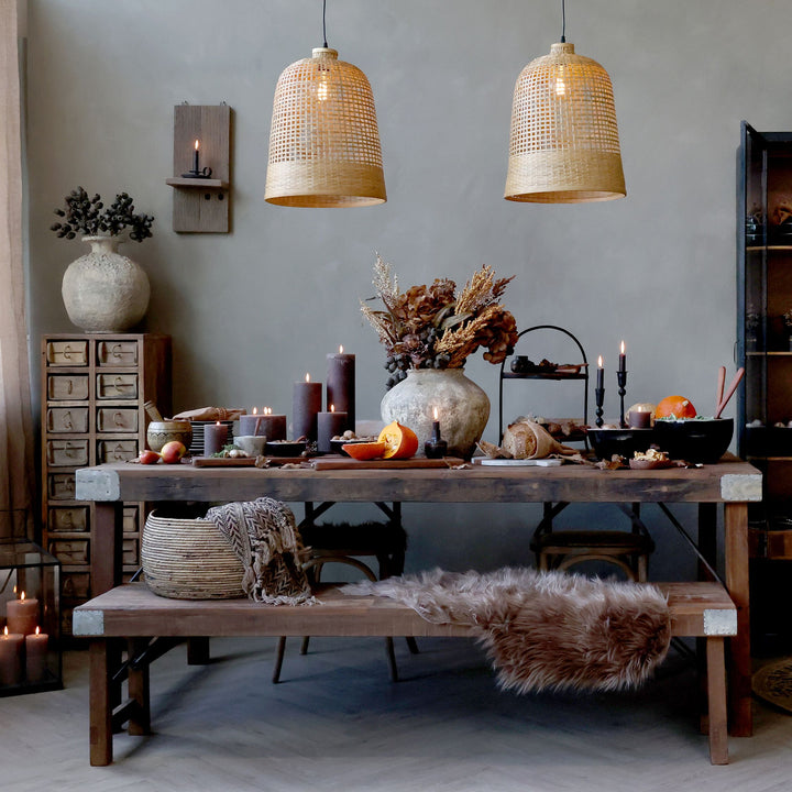 Skandinavischer alter Holztisch aus Recyclingholz Luxurelle Nordic Patina
