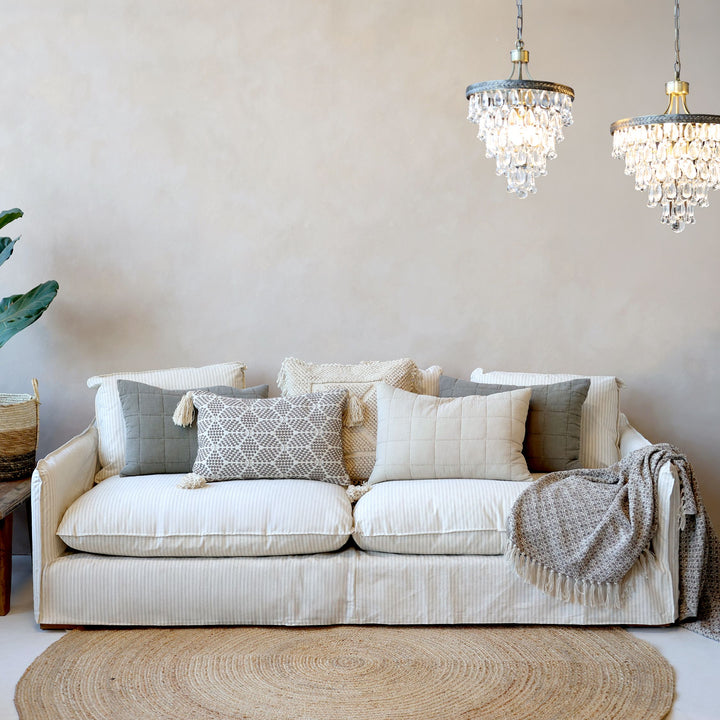 Malo Sofa aus Leinen mit 5 Kissen in Creme und Latte