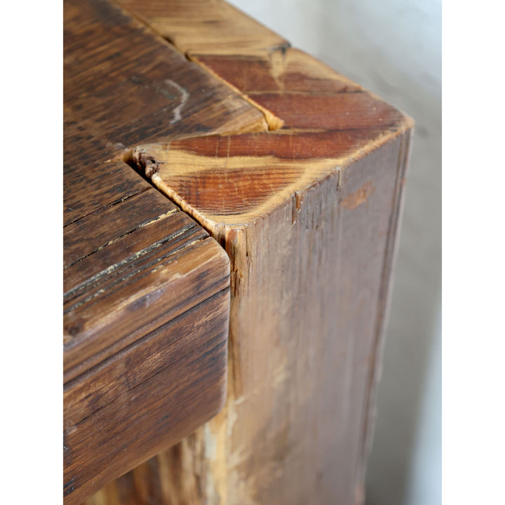 Skandinavischer Anrichtetisch aus Recyclingholz Luxurelle Nordic Patina