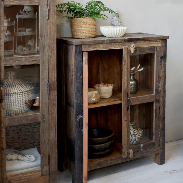 Schrank aus Recyclingholz – Luxurelle Nordic Patina