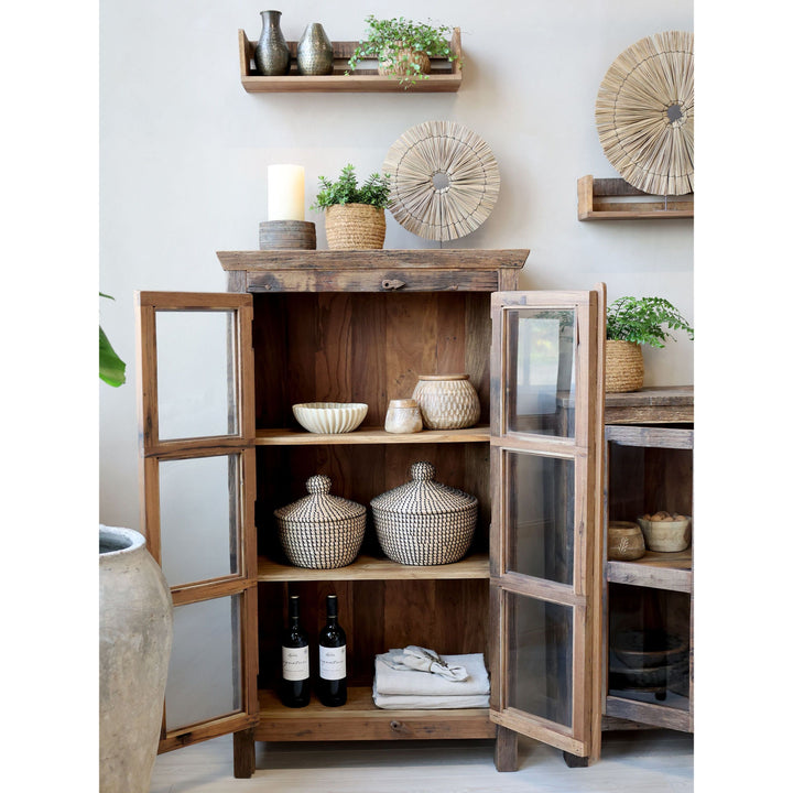 Skandinavischer Vitrinen Schrank aus Recyclingholz – Luxurelle Nordic Patina