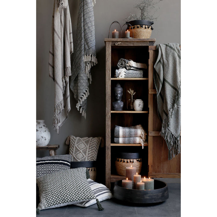 Skandinavischer Schrank aus Recyclingholz – Luxurelle Nordic Patina