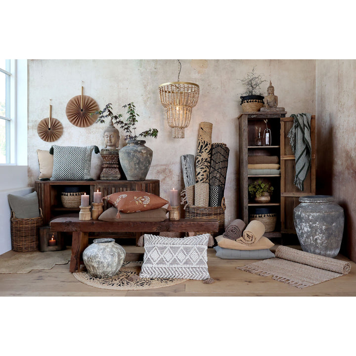 Skandinavischer Schrank aus Recyclingholz – Luxurelle Nordic Patina