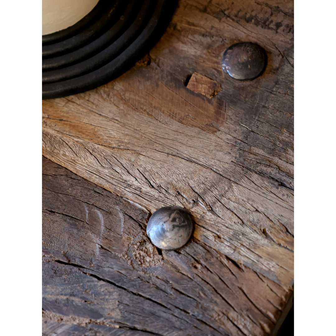 Skandinavischer Tisch mit Schublade aus Recyclingholz – Luxurelle Nordic Patina