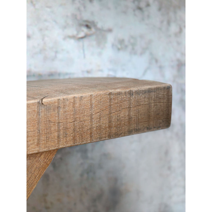 Skandinavischer Anrichtetisch aus Recyclingholz – Luxurelle Nordic Patina