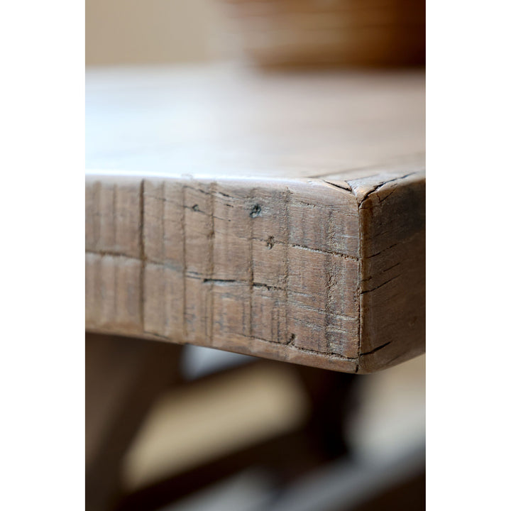 Skandinavischer Esstisch aus Recyclingholz Luxurelle Nordic Patina