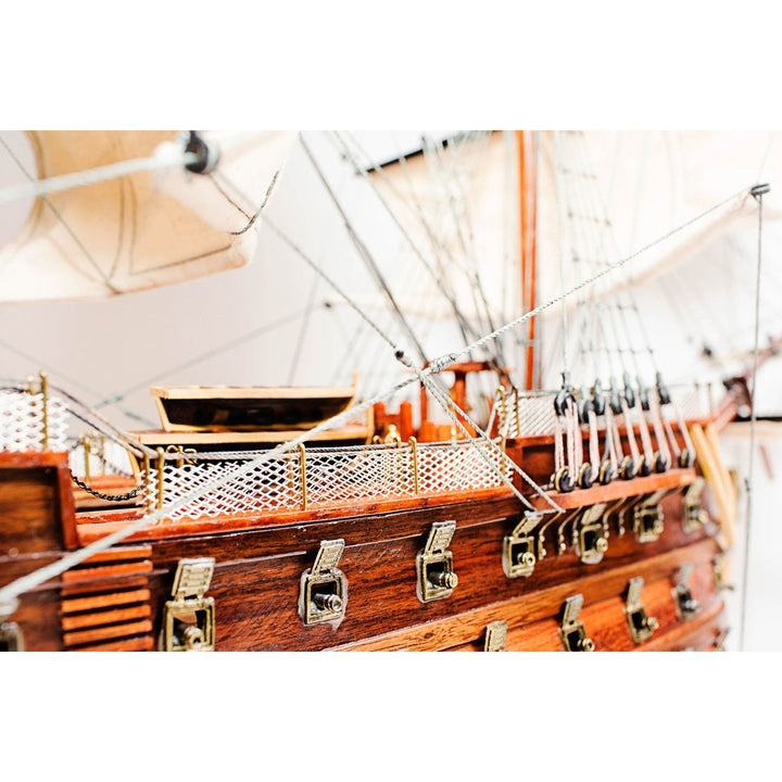 Modellschiff "H.M.S. Victory"