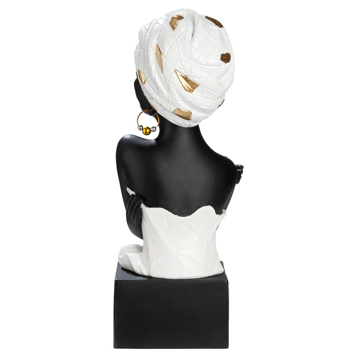Figur Frau Jutei – stilvolle Eleganz in Schwarz und Weiß