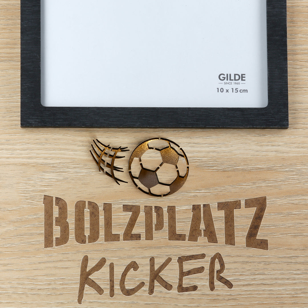 LED Fotorahmen Fußball „Bolzplatz Kicker“ – dekorativer Bilderrahmen mit LED Beleuchtung