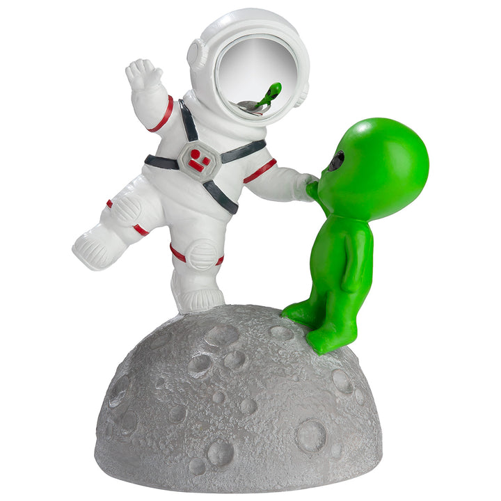 Dekofigur Alien Astronaut Noko – humorvolle Weltraum Szene aus Kunstharz
