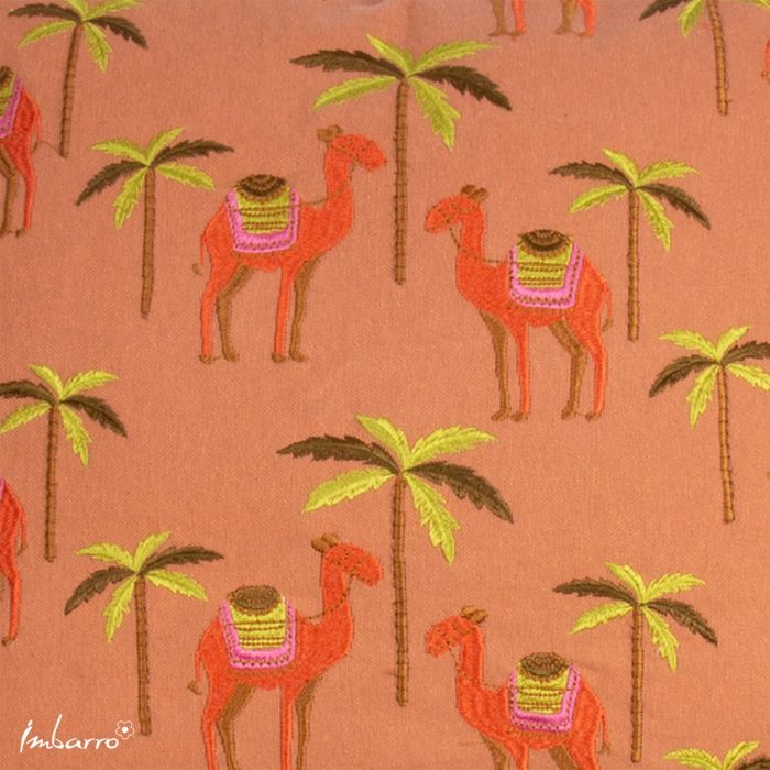Kissen Camel Oasis – dekoratives Baumwollkissen mit orientalischem Kamel Design