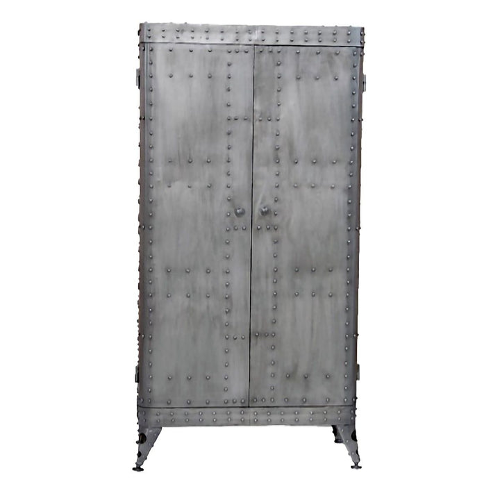 Aviation Schrank – Industrial Design im Fliegerlook