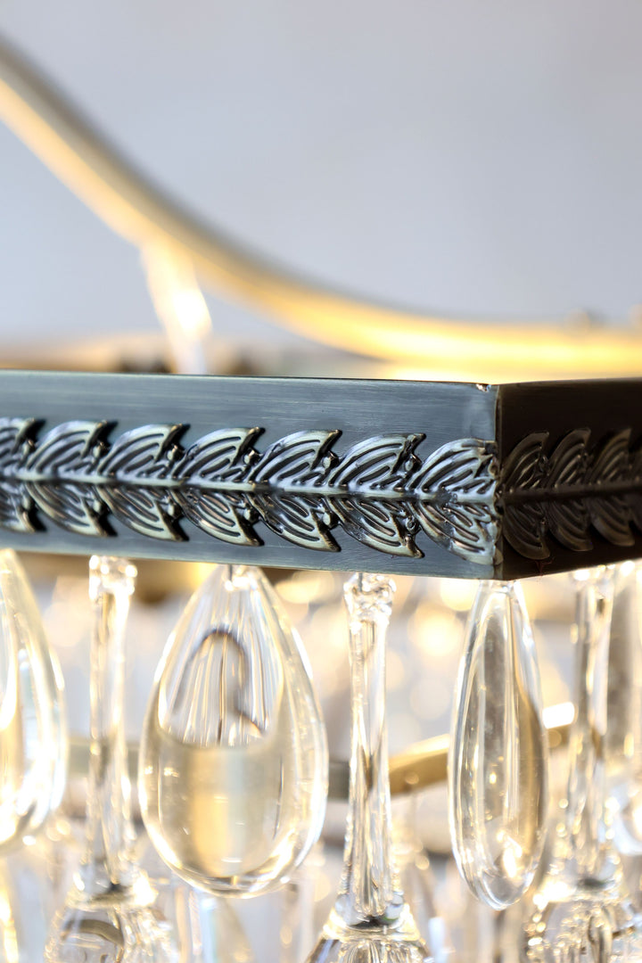 Versailles Kronleuchter – luxuriöser Kristall Kronleuchter in Antique Messing