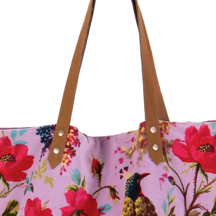 Shopper Tasche Lilac Bloom – elegante Samttasche mit floralem Vogelmotiv in Lila Rosa