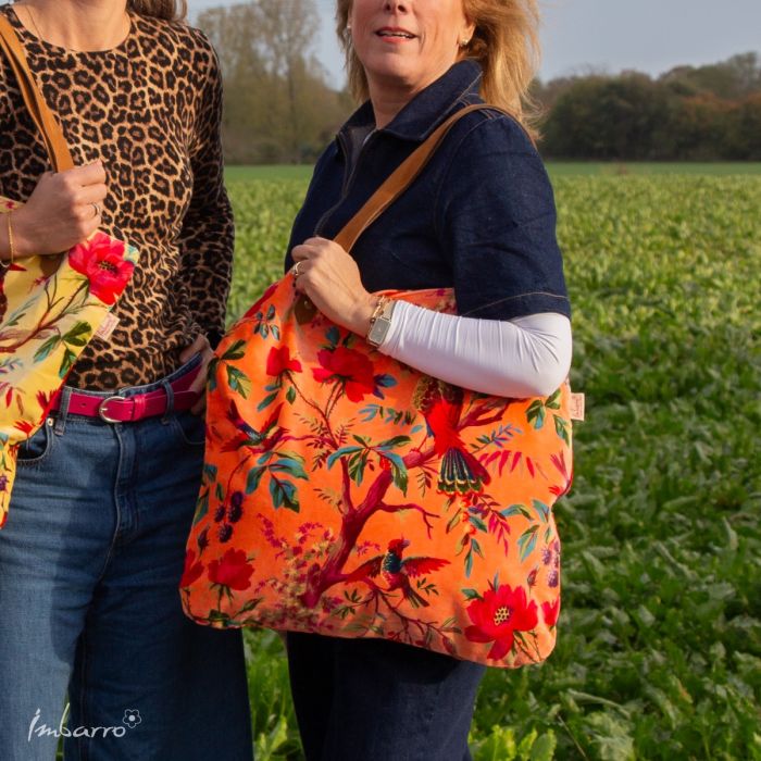 Shopper Tasche Mandarine – elegante Samttasche mit floralem Vogelmotiv in Orange