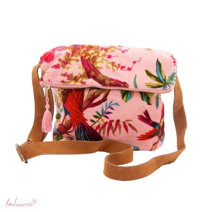 Umhängetasche Blossom – elegante Samttasche mit floralem Design in Rosa