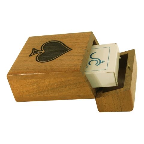 Spielkarten Box aus Akazienholz – dekorative Kartenbox mit Lasergravur
