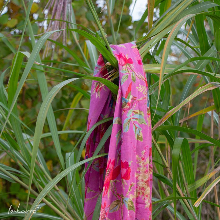 Schal Cotton Voile Purper – eleganter Baumwollschal im floralen Paradise Design