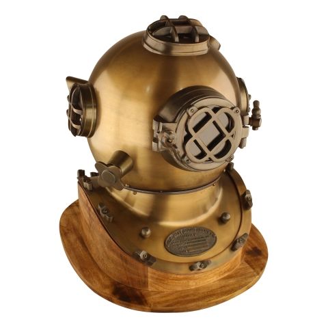 Taucherhelm Vintage – dekoratives Highlight aus Eisen im Messing Antik Look