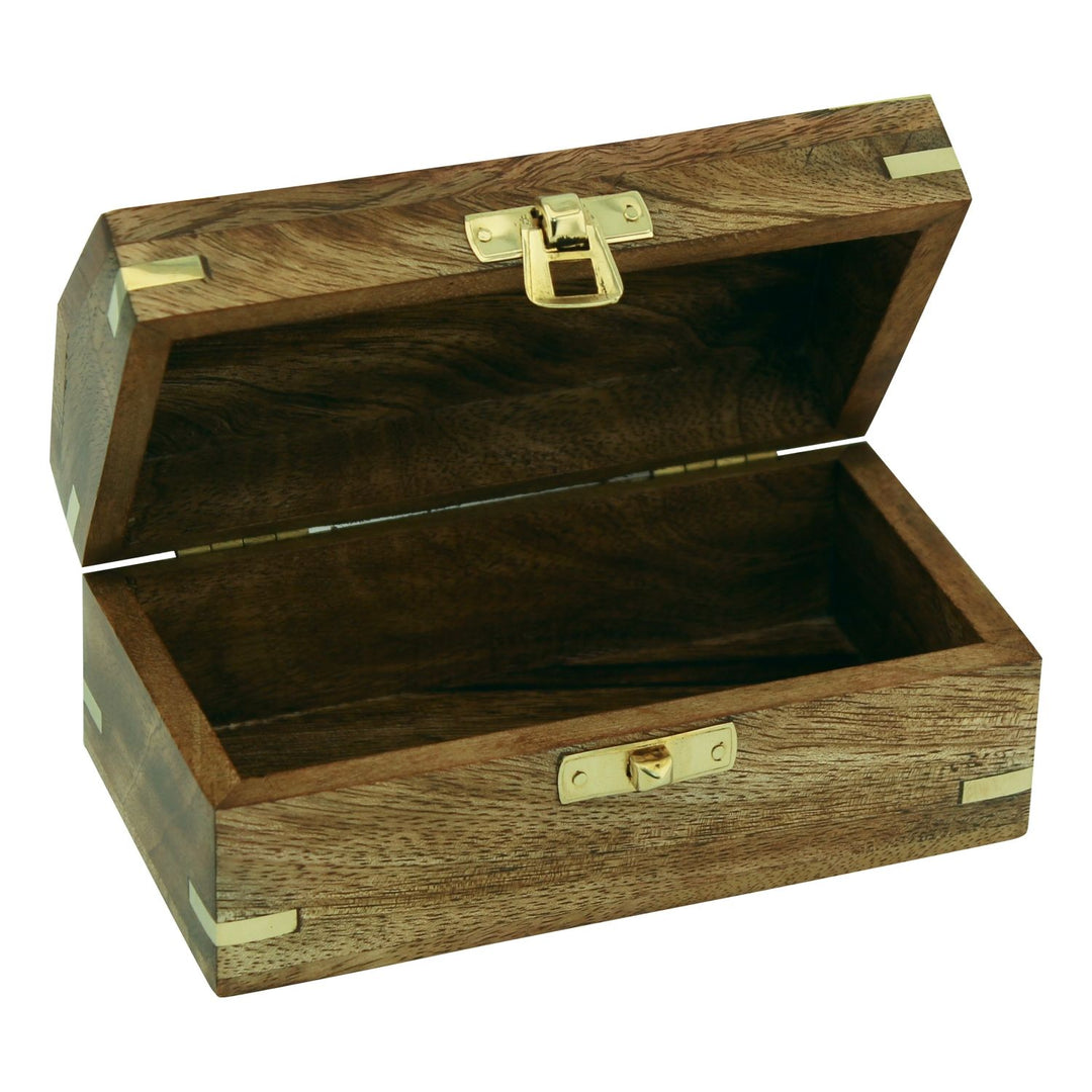 Schatztruhe mit Anker und Steuerrad – maritime Holzbox aus Mango Holz