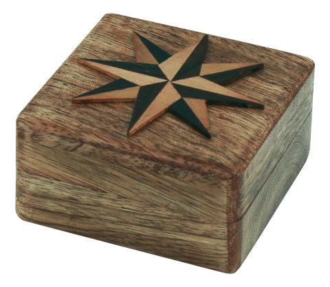 Kompass in Holzbox – eingelassener Messing Kompass aus Mango Holz im maritimen Stil