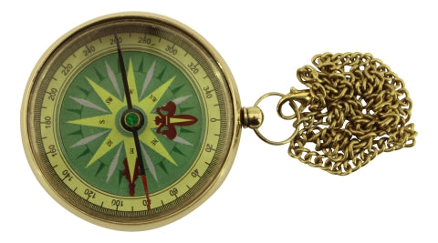 Kompass mit Kette – maritimer Messing Kompass im klassischen Design
