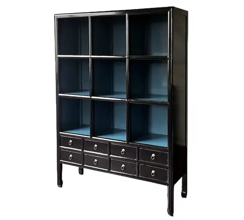 Galerieschrank Neo Asia – stilvoller Vitrinenschrank aus Recyclingholz in Schwarz mit asiatischem Design