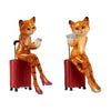 Dekofiguren-Set „Katzenlady auf Koffer mit Handy“ – 2-teilig, handbemalt, 17 cm