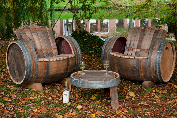 Lounge Set Brandy unbehandelt aus Eichenholz, 2 Fass Sessel mit Tisch im rustikalen Design