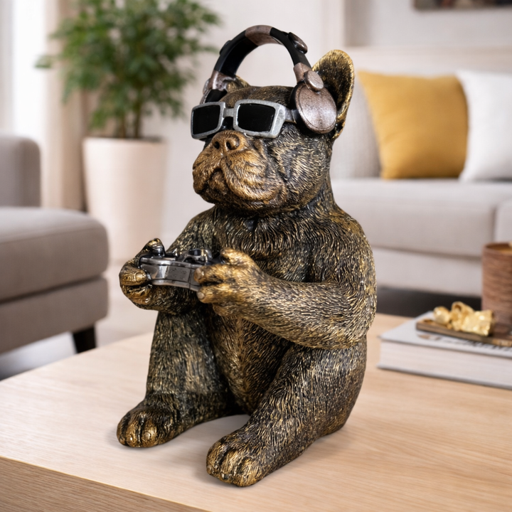 Dekofigur Bulldogge Gamer – originelle Tierfigur aus Kunstharz in Gold und Braun