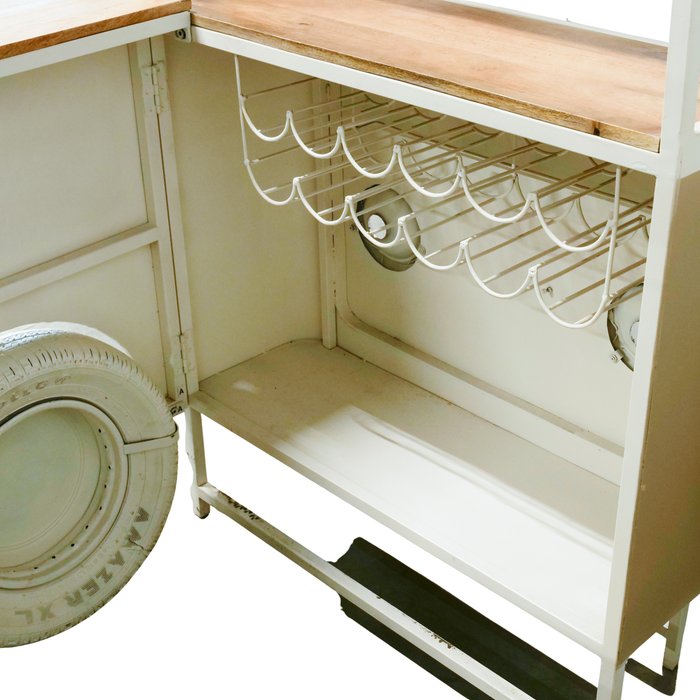 Regal Vanbus – Handgearbeitetes Designobjekt im Retro-Beach-Look