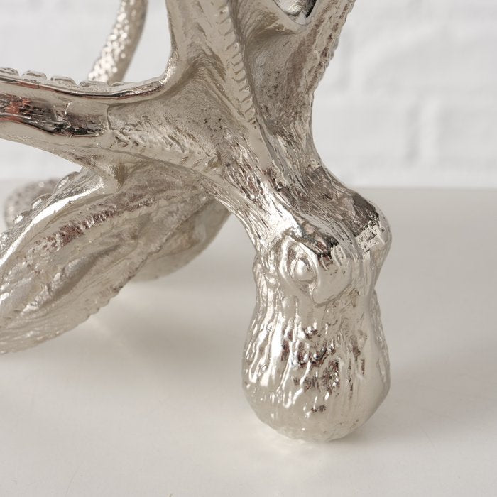 Flaschenträger Octo – dekorativer Flaschenhalter aus Aluminium in Silber
