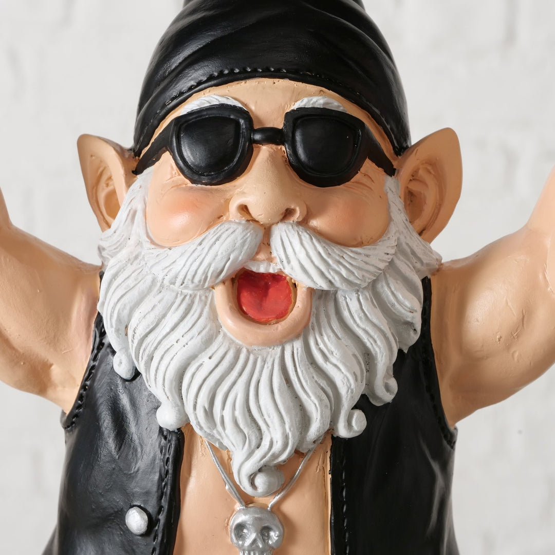 Rockiger Gartenzwerg  Wolfgang mit Lederweste und Sonnenbrille