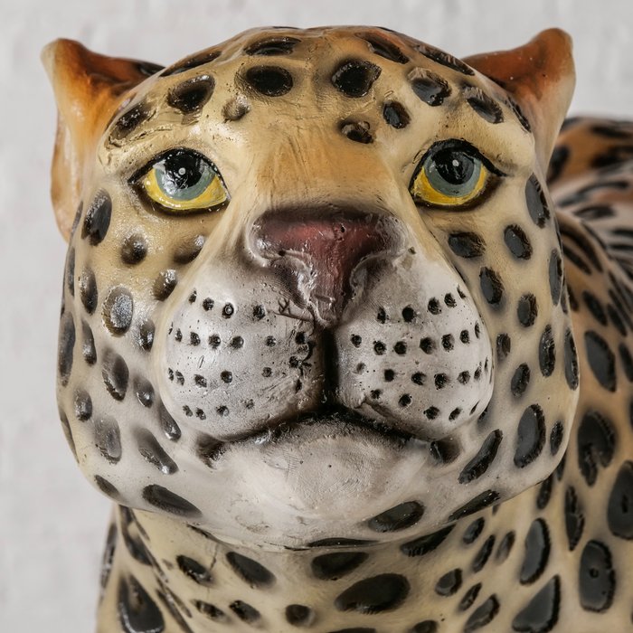 Figur Leono – Majestätischer Leopard im Ethno-Stil