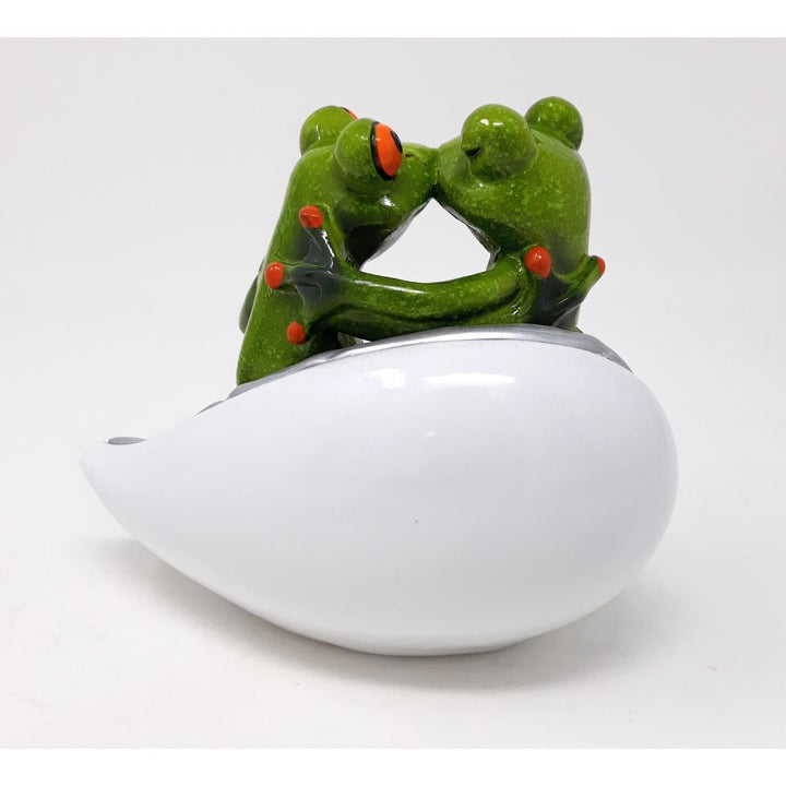 Dekofigur Froschpaar auf Couch