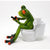 Dekofigur Frosch auf Toilette