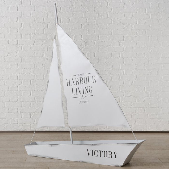 Segelboot Victory – große maritime Dekoration aus Metall im Harbour Living Design