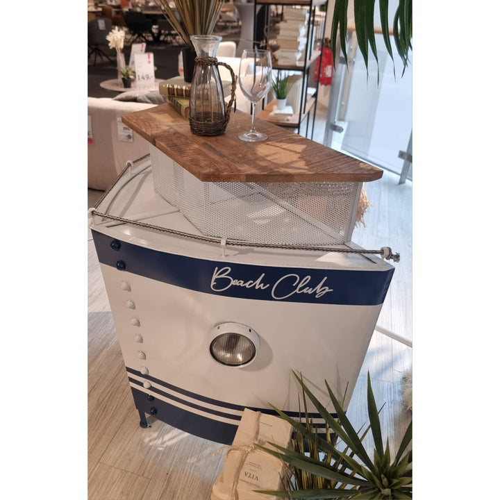 TITANIC-BEACH CLUB –  Bar mit Hocker