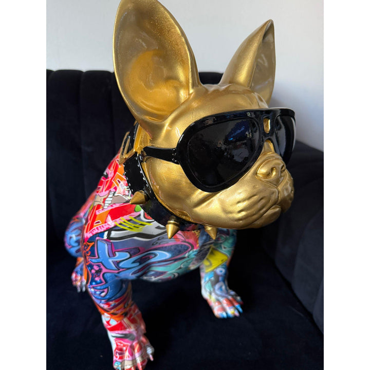 Street Art Bulldogge mit Brille – Groß, Cool, Kreativ