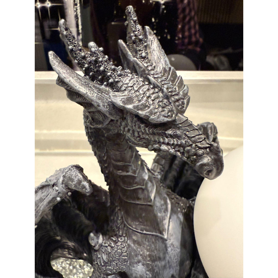 Tischlampe „Drache“ – Mystisches Design aus Kunstharz
