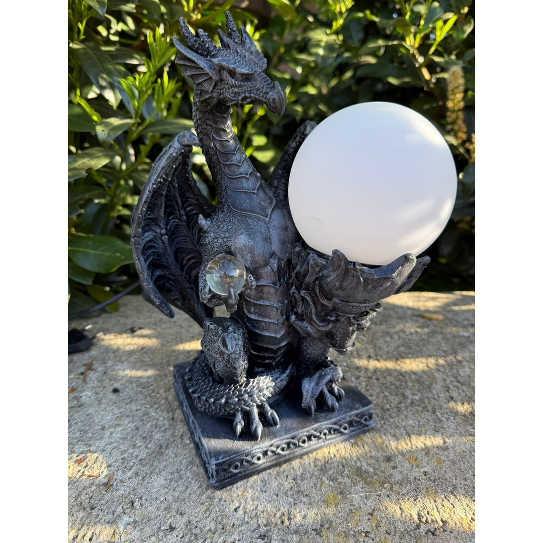Tischlampe „Drache“ – Mystisches Design aus Kunstharz