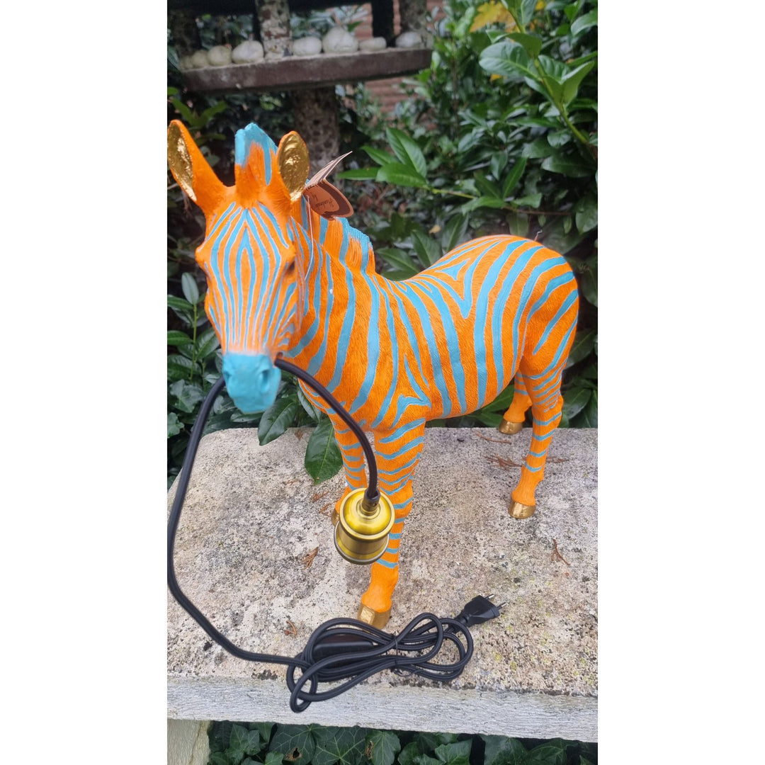 Zebra Lampe aus Kunstharz – modernes Designobjekt, 50 cm