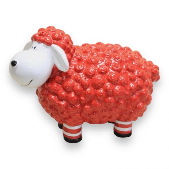 Deko Schaf Rot mit gestreiften Socken aus Kunststein – originelle Tierfigur für Haus und Garten