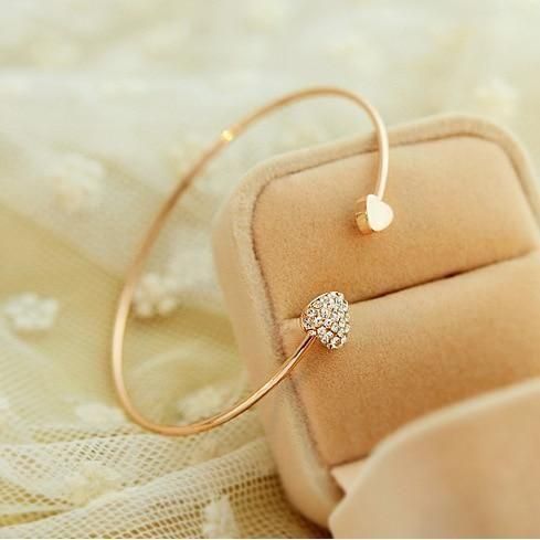 Elegantes Herzreif in Gold - Luxurelle-Shop